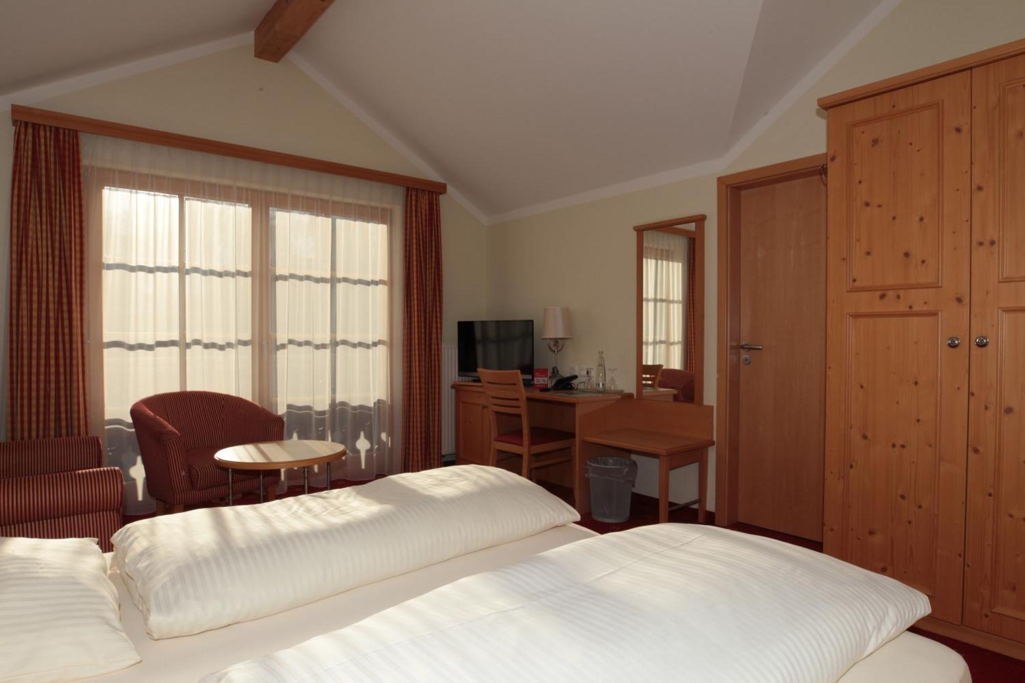 Landgasthof Drei Rosen Bernried am Starnberger See Экстерьер фото